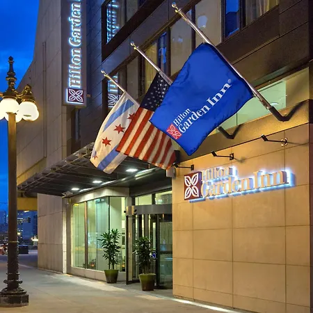 Hilton Garden Inn Chicago Downtown Riverwalk
